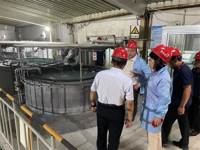 Russian Customer Visited YM (3).jpg