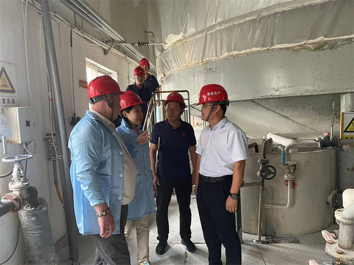 Russian Customer Visited YM (1).jpg